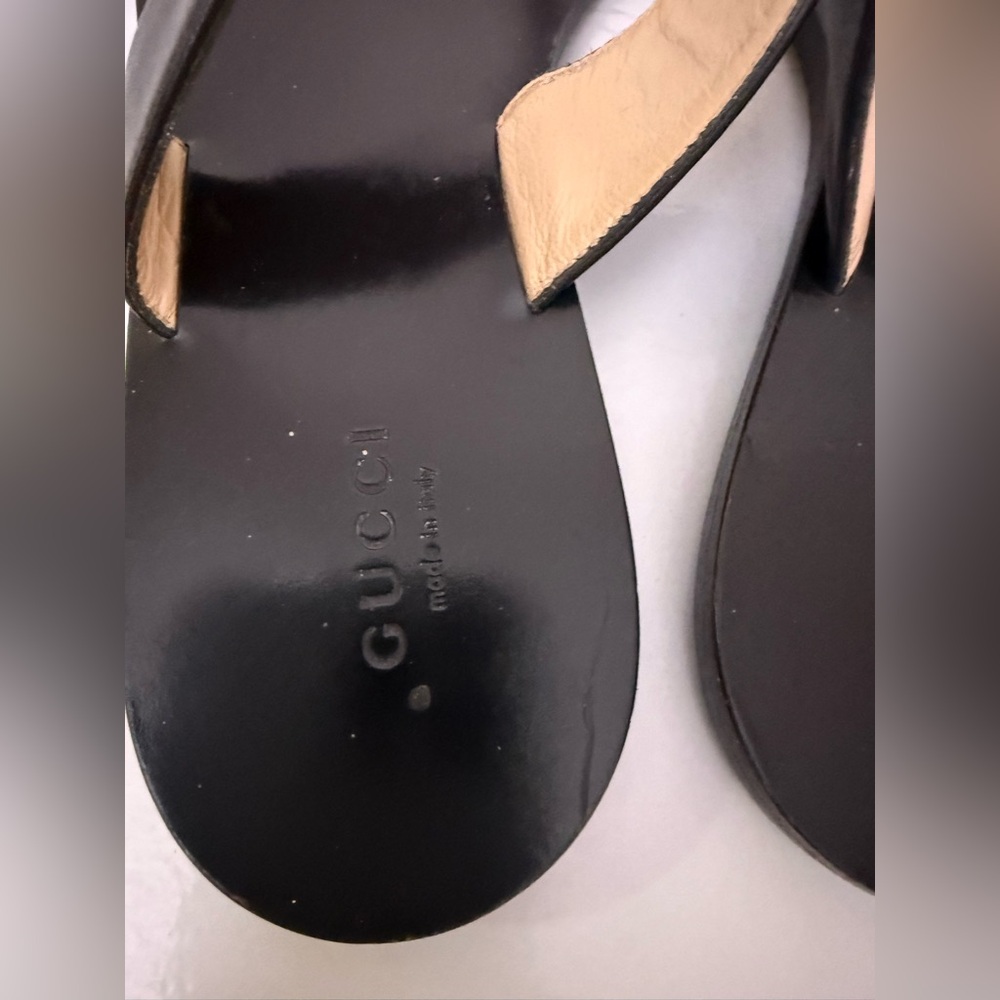 Gucci Black and Gold Sandals - Picture 6 of 16